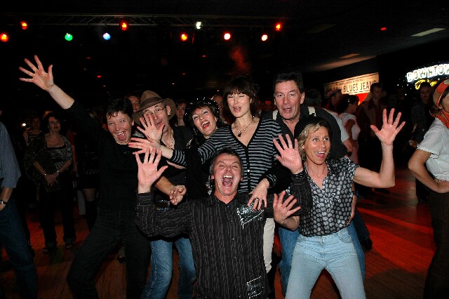 min 2006 11 25 riot 336